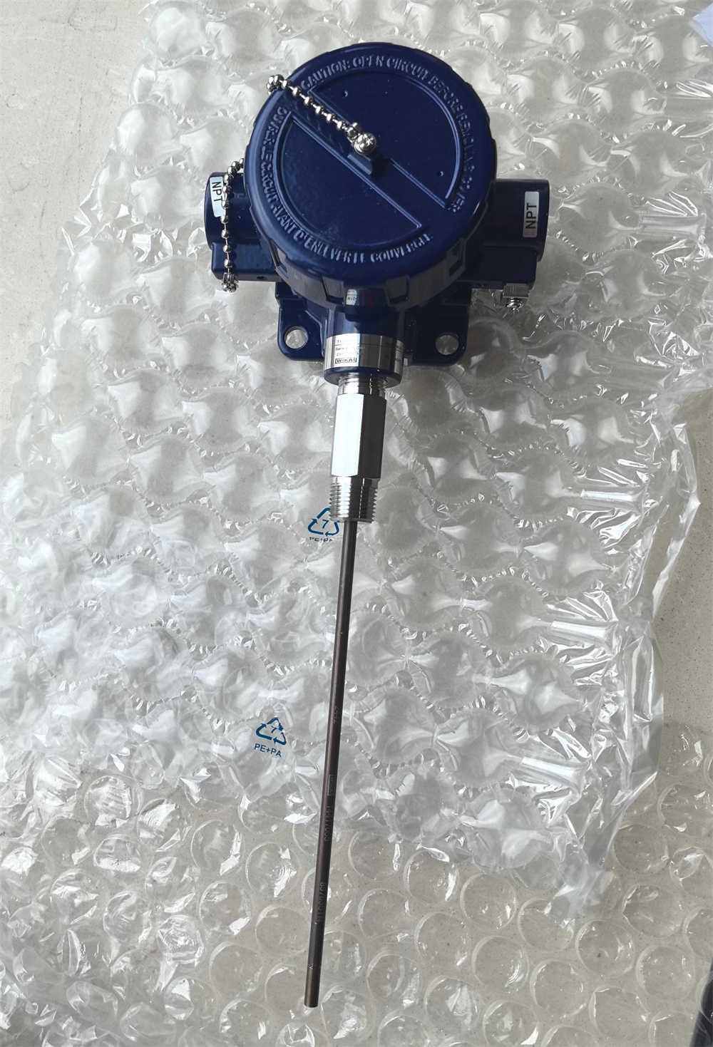 Wika Temperature sensor probe 220V Working Voltage PLC Core Components 1 Year Warranty Capteur de température