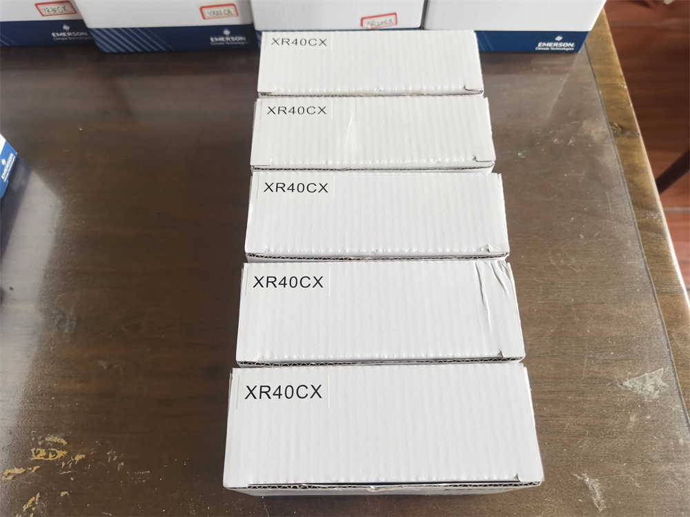 Original Electronic Digital Display Air-cooled Triple Output Thermostat XR60CX-5N1C1 for Refrigeration Parts