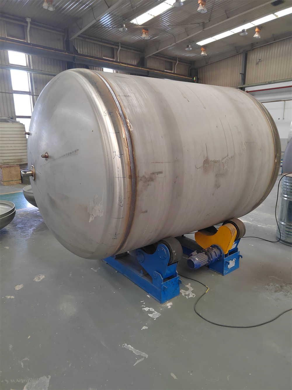 10M3-250M3 Cryogenic Storage Tank Vertical  Cryogenic Liquid Oxygen LNG, N2, O2, Ar, CO2.