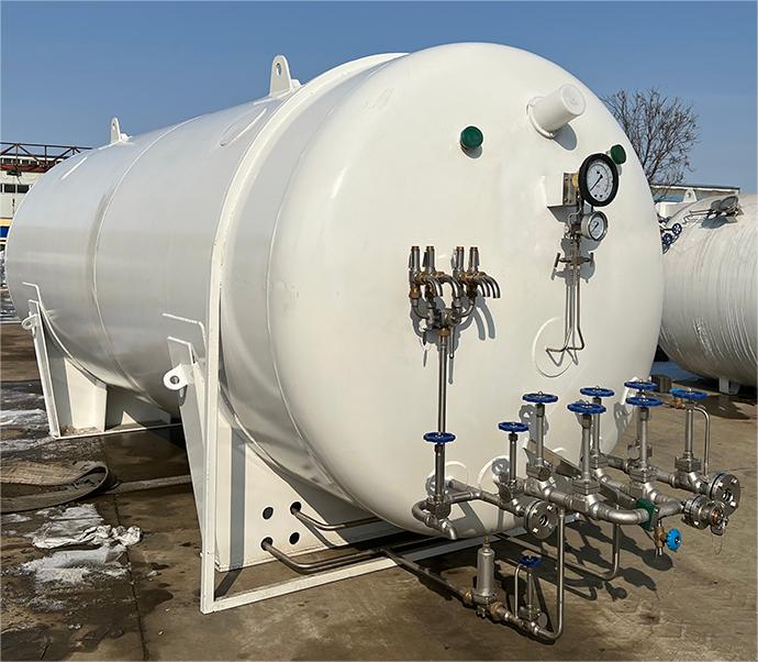 Horizontal Cryogenic Liquid CO2 O2 N2 Argon Storage tank for Cylinder Filling Station GB or ASME Standard