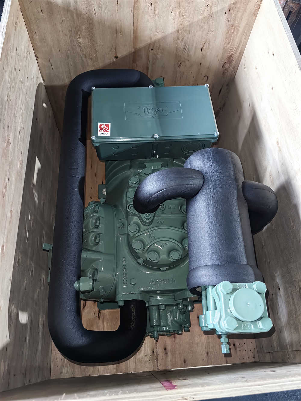 Bltzer Ceml-hermetlc Compressor BS6 S6F-30.2Y-40P 400V With Subcooler Mounted YCAS Water Chlller Industrlal Chlller Coldroom