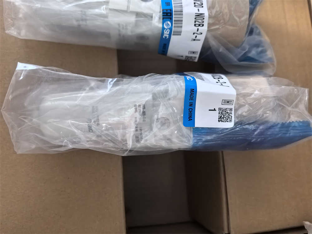Hot Sale  NORGREN Pressure Reducing Valve B38P-242-B1MA SMC Filter Pressure Reducing Valve AW20-N02B-2-A /SMC